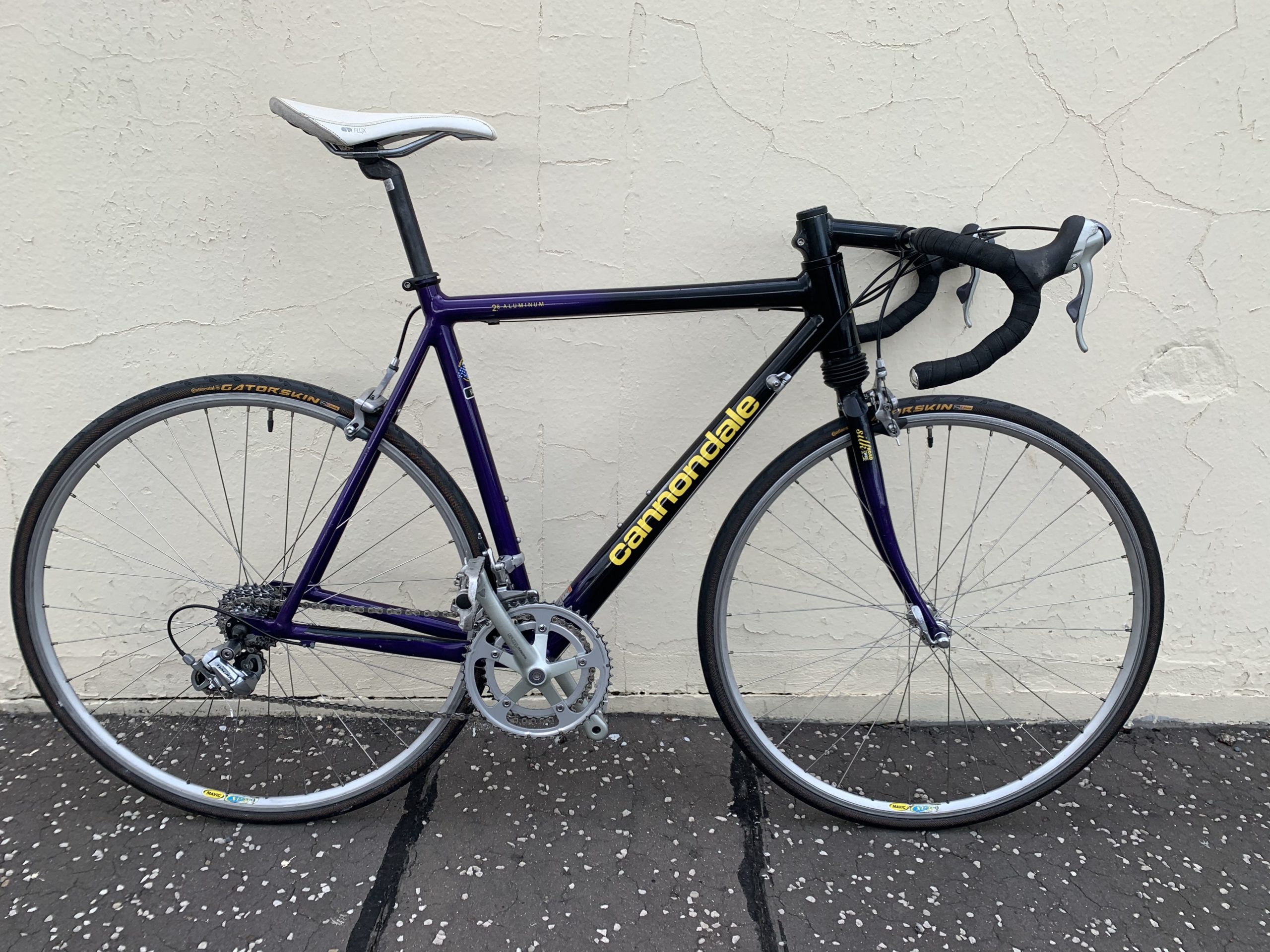 cannon dale road bike